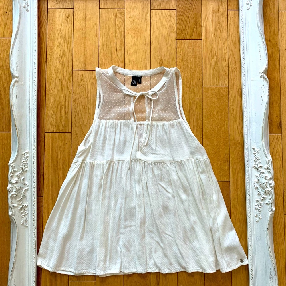 Volcom cream sleeveless top